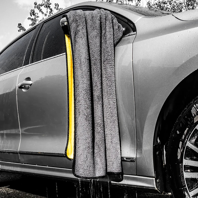 Thick Plush Microfiber Towel Car Wash